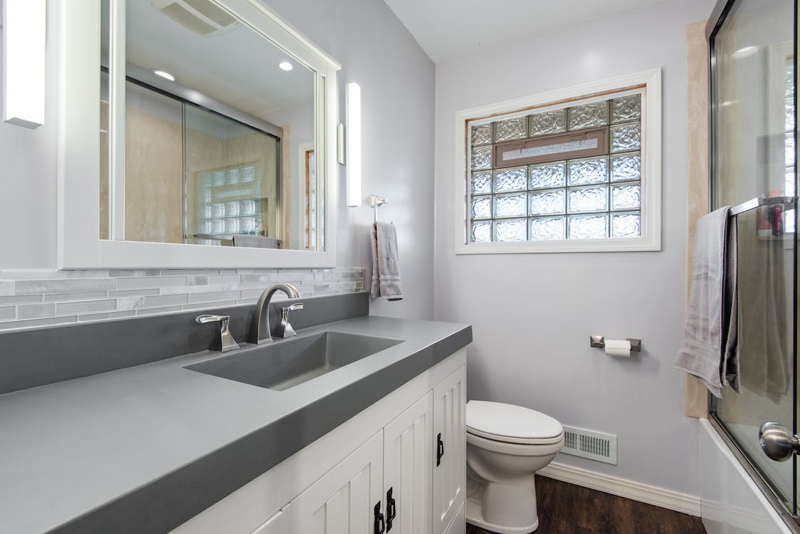 What You Should Consider Before Starting Bathroom Remodeling